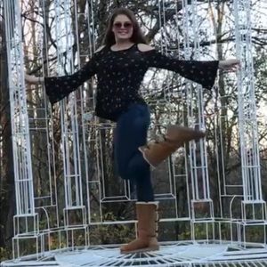 Meet your Posher, Stephanie